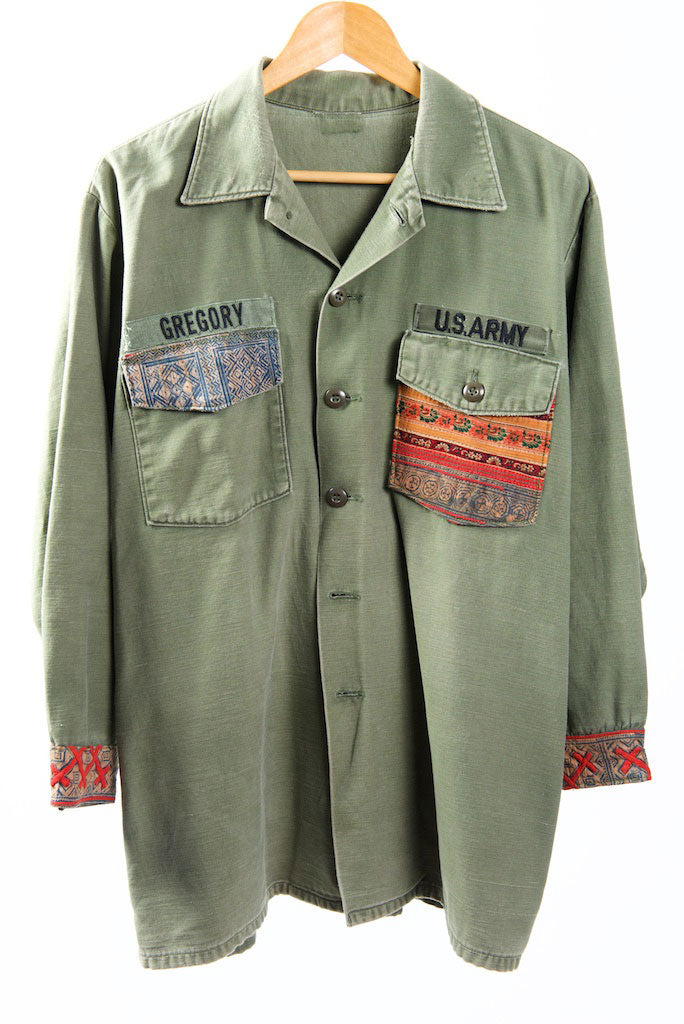 FOR SALE] Warren Lotas Military Jacket EXTREMELY RARE Brand New Never Worn  Tags Attached (Comes with Extra Pins) - Size Large $255 (Retail $395) (Price  Drop!) : r/WarrenLotas